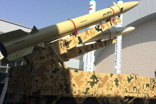 Иран готовится отправить в Россию дополнительное вооружение, включая баллистические ракеты - ВИДЕО